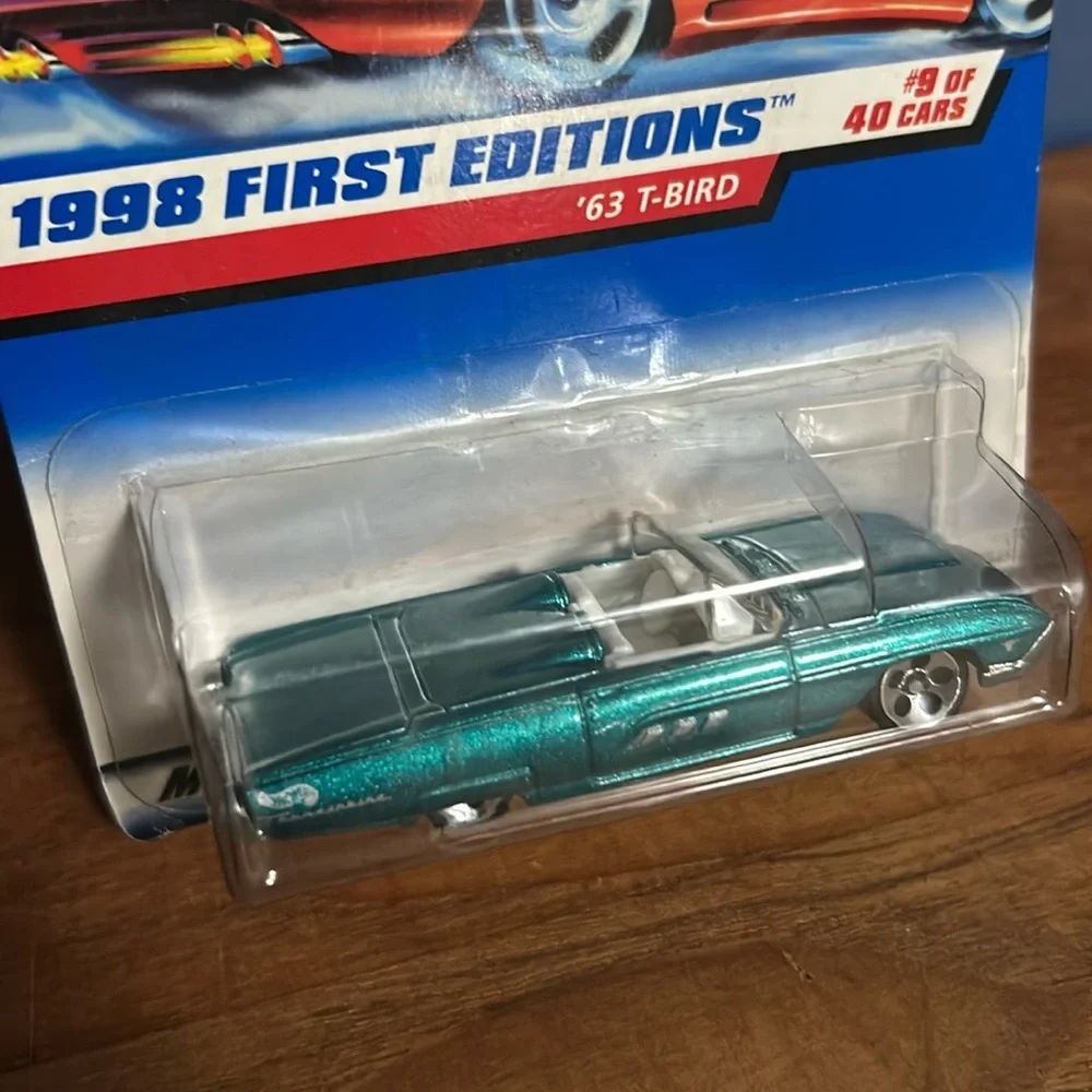 Hot Wheels 1998 First Editions '63 T Bird #644